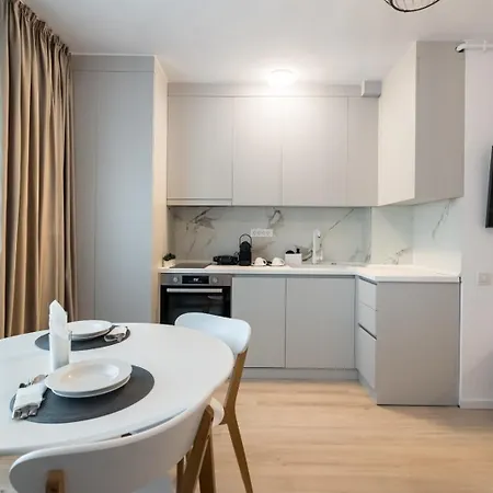 Apartment 2 High-ends With Pool - Perfect For Long Bucharest