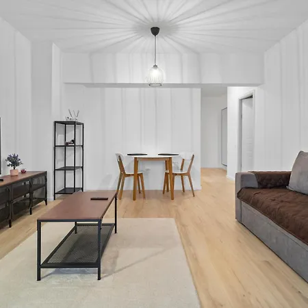 Apartment 2 High-ends With Pool - Perfect For Long